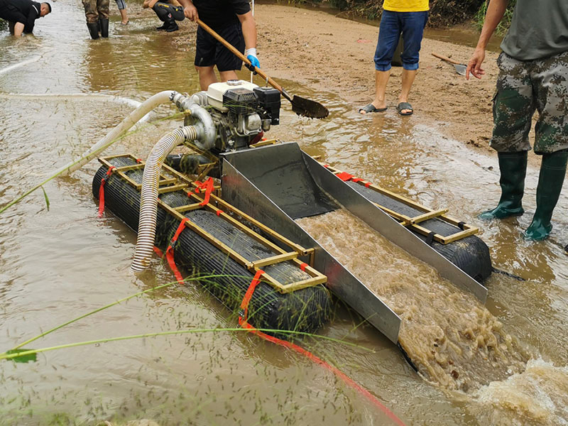 جرف الذهب للعثور على الذهب Dredger مع محرك هوندا