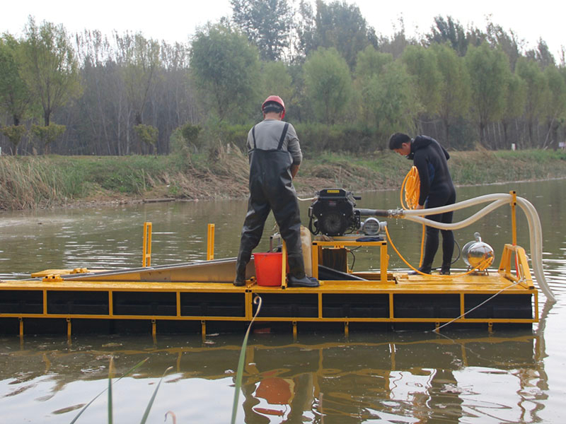 Dredger Machine Sand Dredging Gold Reddge for Mining Gold and Diamonds